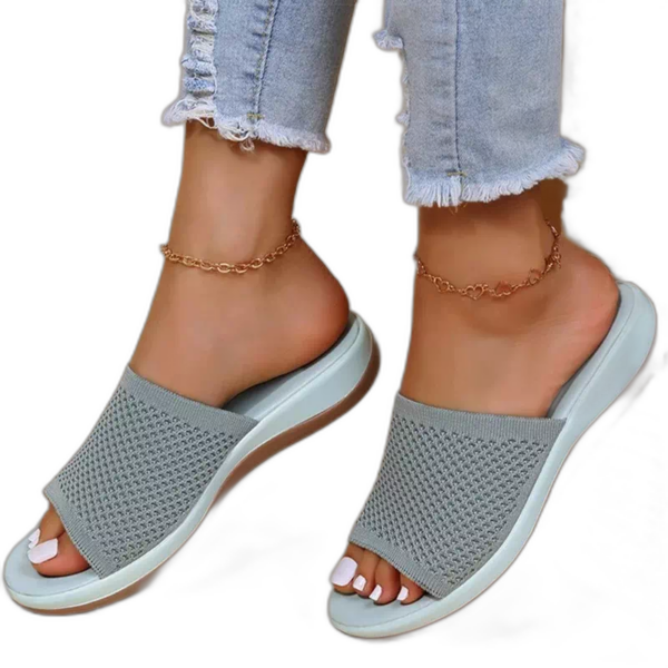 ComfyStride-Claquettes-orthopediques-dete-plates-4 ComfyStride-Claquettes-orthopediques-dete-plates-4