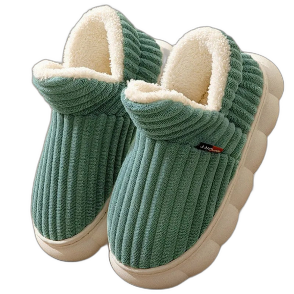 FootEase-Pantoufles-en-peluche-en-forme-de-basket-3 FootEase-Pantoufles-en-peluche-en-forme-de-basket-3